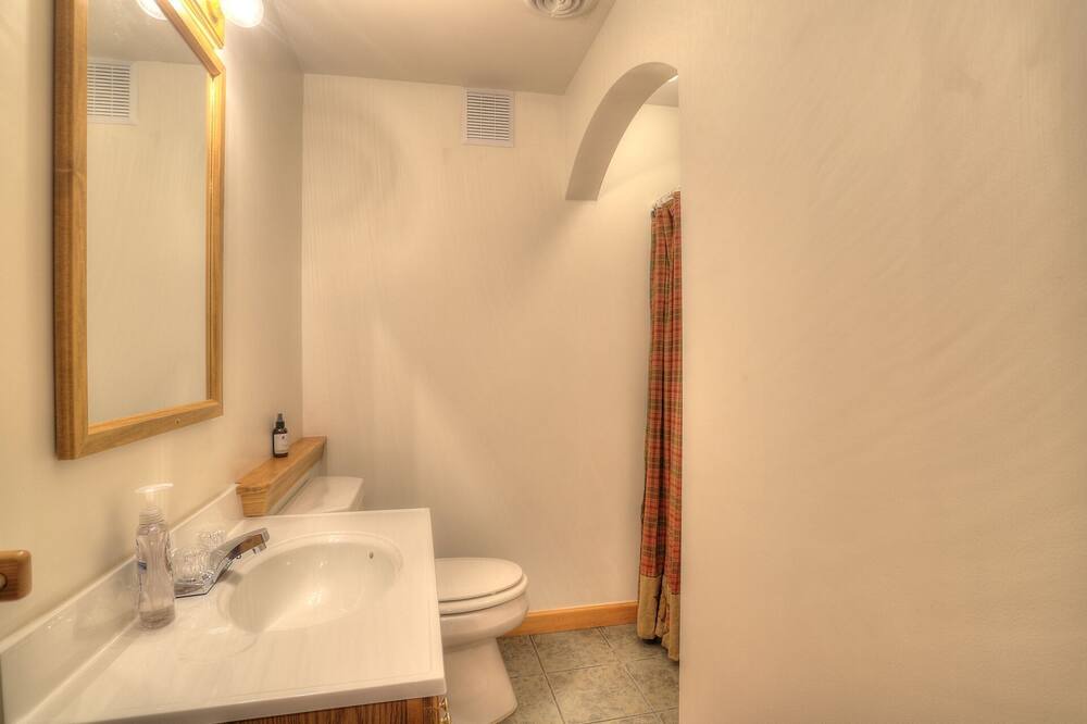 Photo of Bathroom in Rangeley