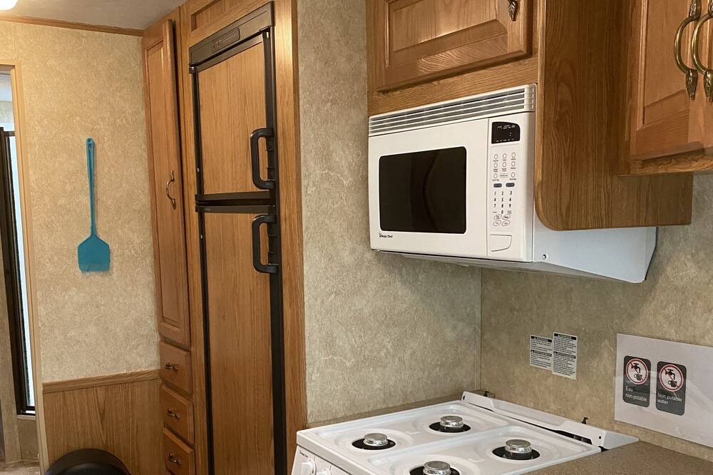 Photo of Kitchen in L'Isle-aux-Allumettes