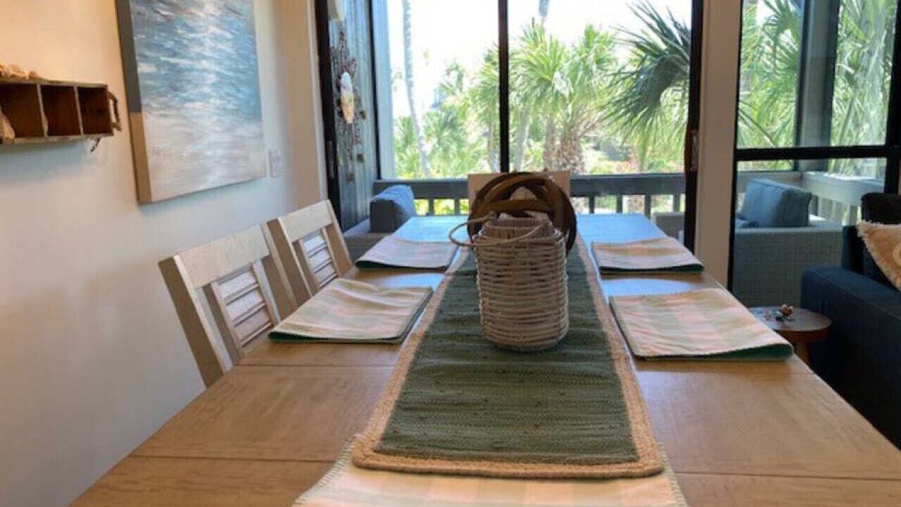 Photo of Others in Jose's Hideaway