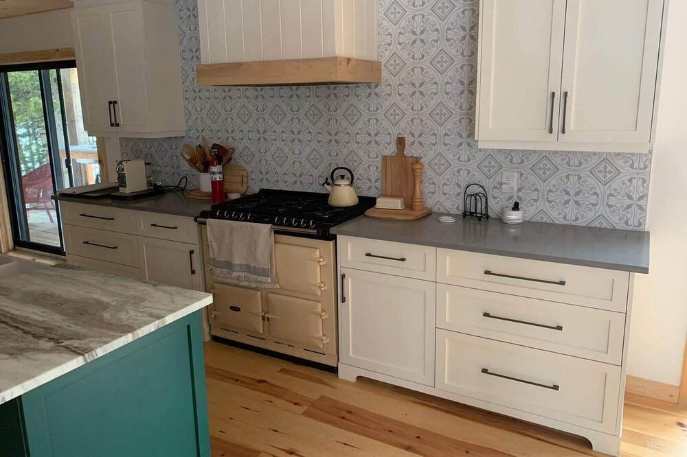 Photo of Kitchen in Pontiac