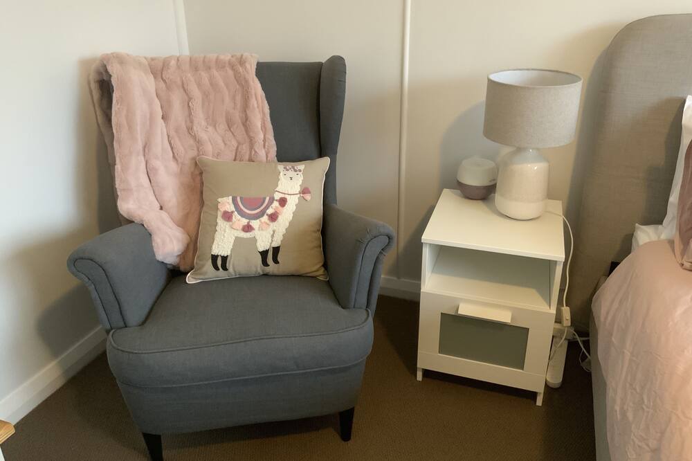 Photo of Livingroom in Mount Knowles