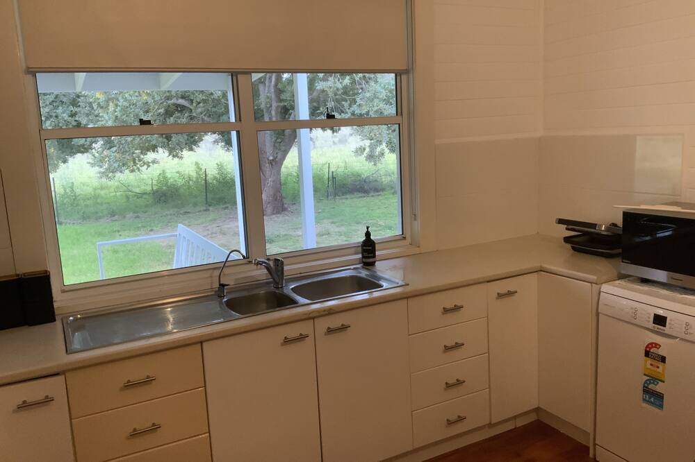 Photo of Kitchen in Mount Knowles