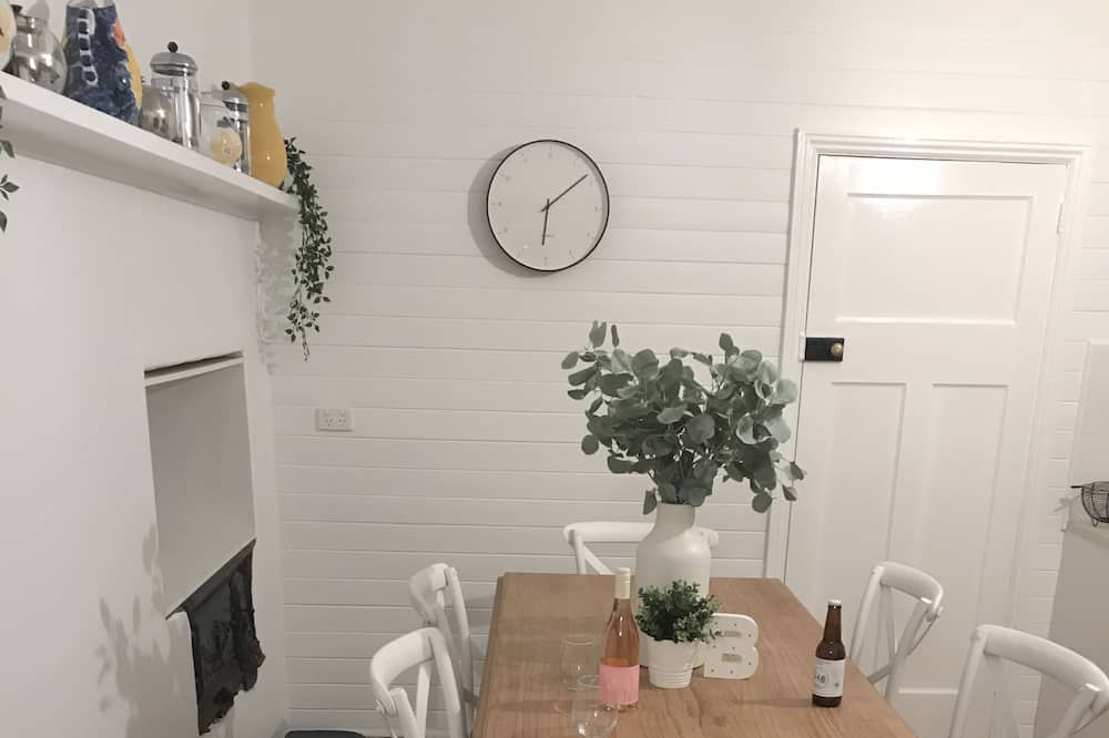 Photo of Kitchen in Mount Knowles