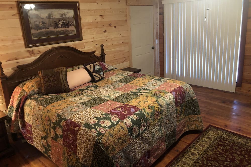 Photo of Others in Hardy