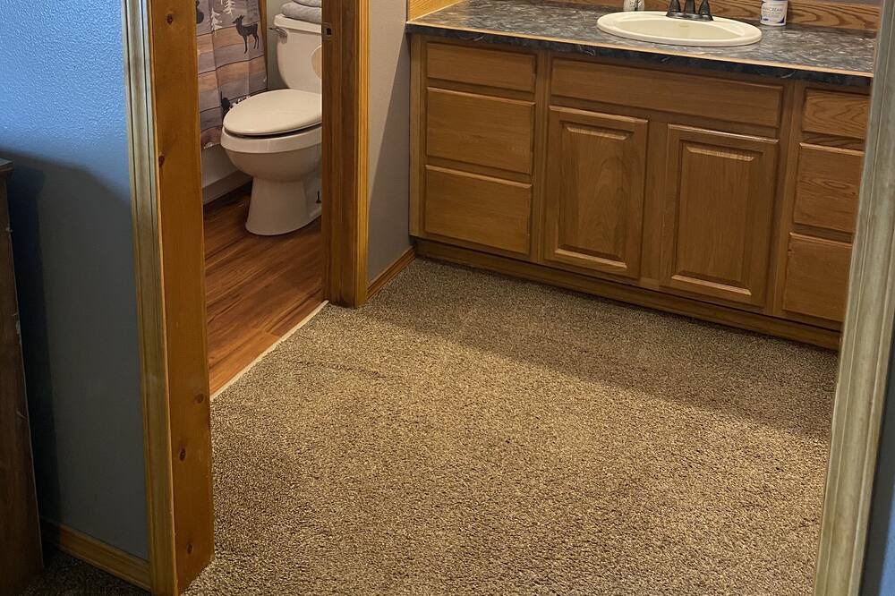 Photo of Bathroom in Gateway
