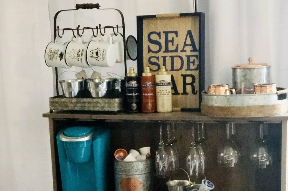 Photo of Bedroom in Grove