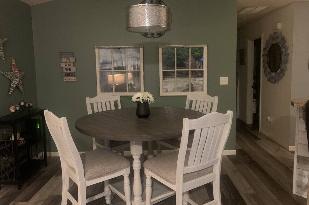 Photo of Others in Holts Summit