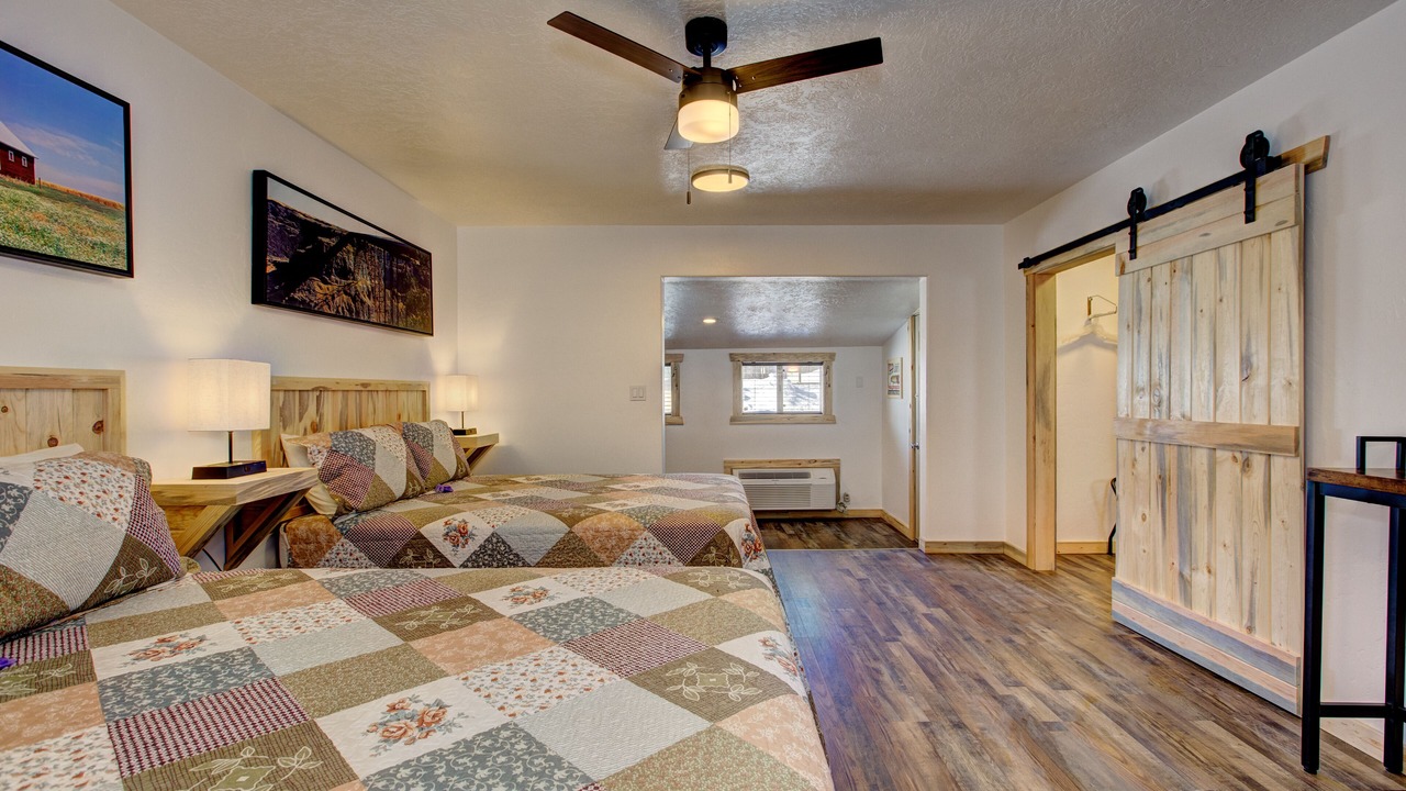 Photo of Bedroom in Cascade