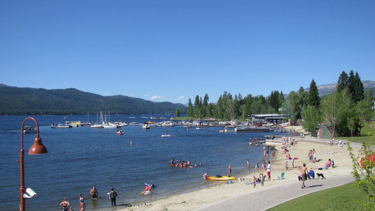 Photo of Others in Cascade