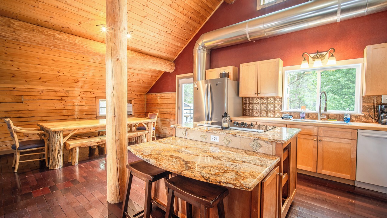 Photo of Kitchen in Cascade