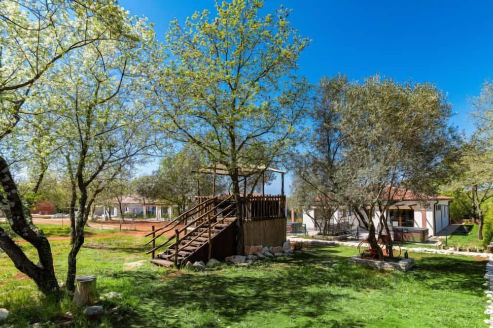 Photo of Outdoor in Kaldanija
