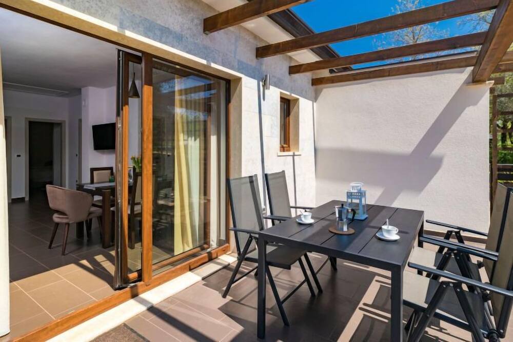 Photo of Patio Balcony in Kaldanija