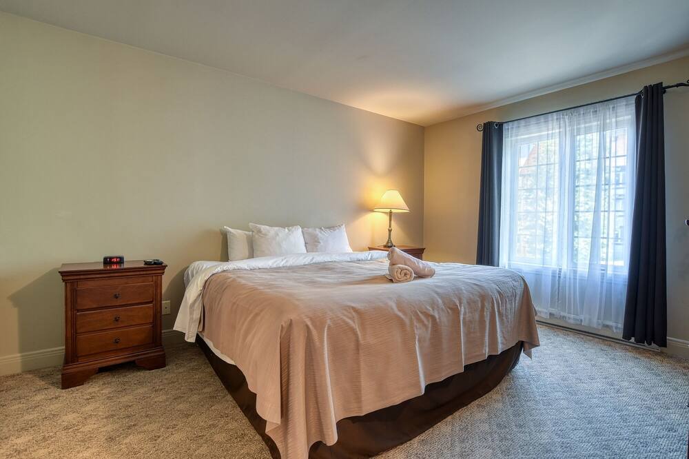 Photo of Bedroom in Mont-Tremblant