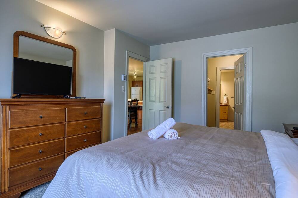 Photo of Bedroom in Mont-Tremblant