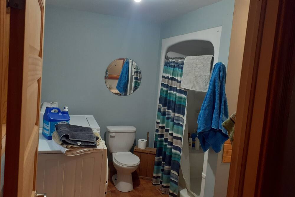 Photo of Bathroom in Frontenac