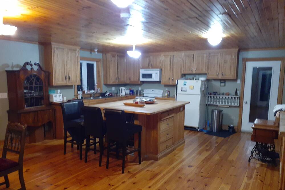 Photo of Kitchen in Frontenac
