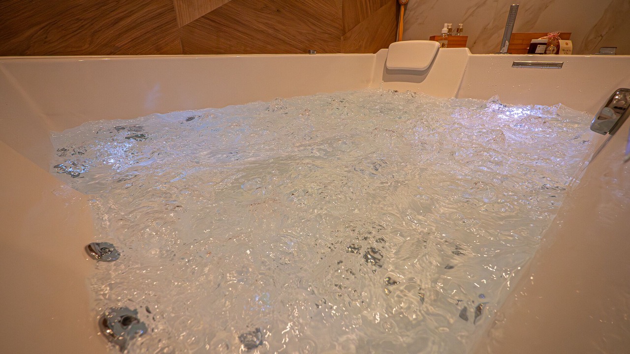 Photo of Bathroom in Flavigny-sur-Ozerain