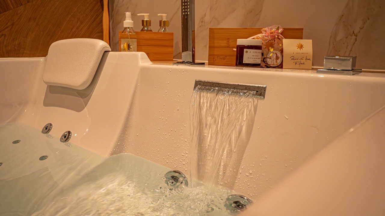 Photo of Bathroom in Flavigny-sur-Ozerain