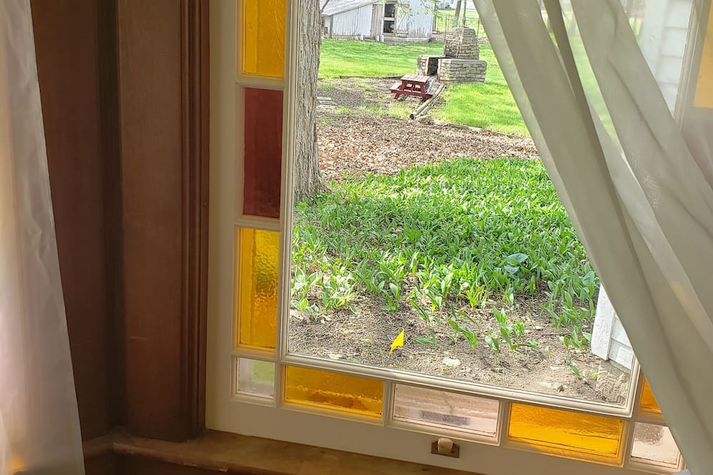 Photo of Others in Winterset