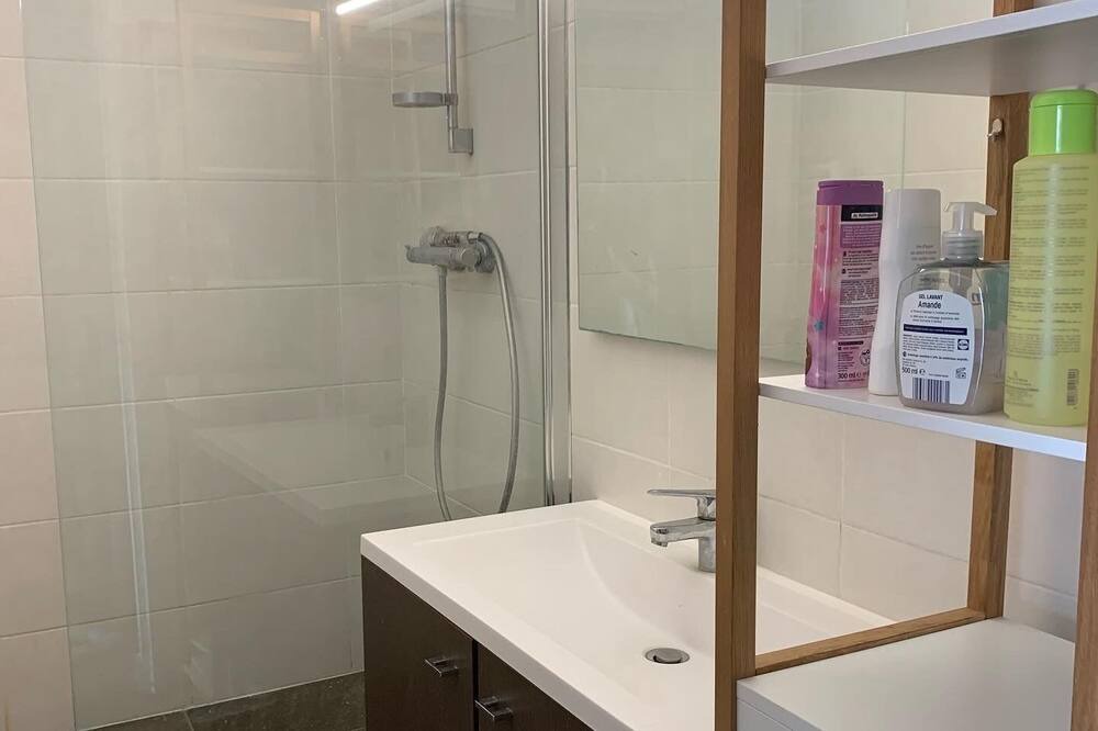 Photo of Bedroom in Residence Las Rebes Batiment
