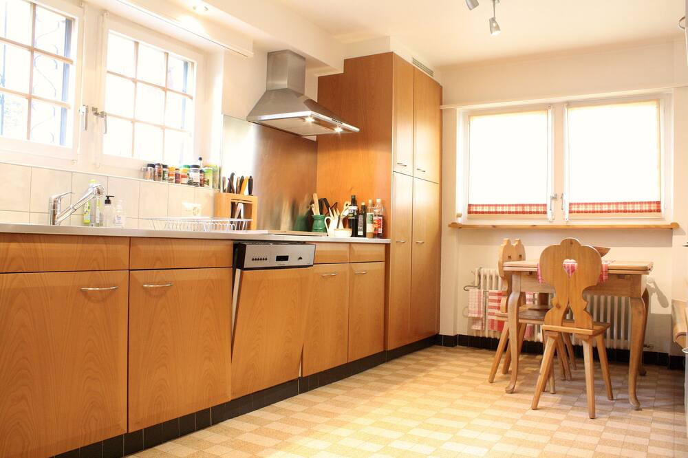 Photo of Kitchen in Noes