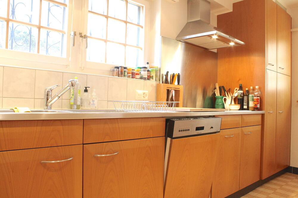 Photo of Kitchen in Noes