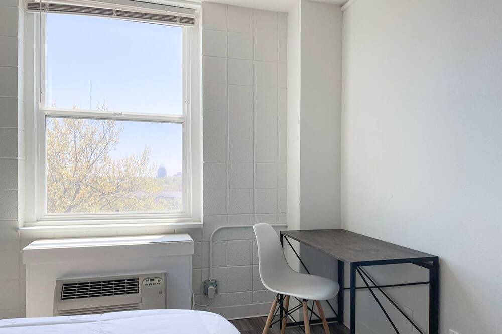 Photo of Bedroom in Corryville