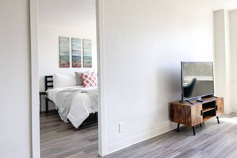 Photo of Bedroom in Corryville