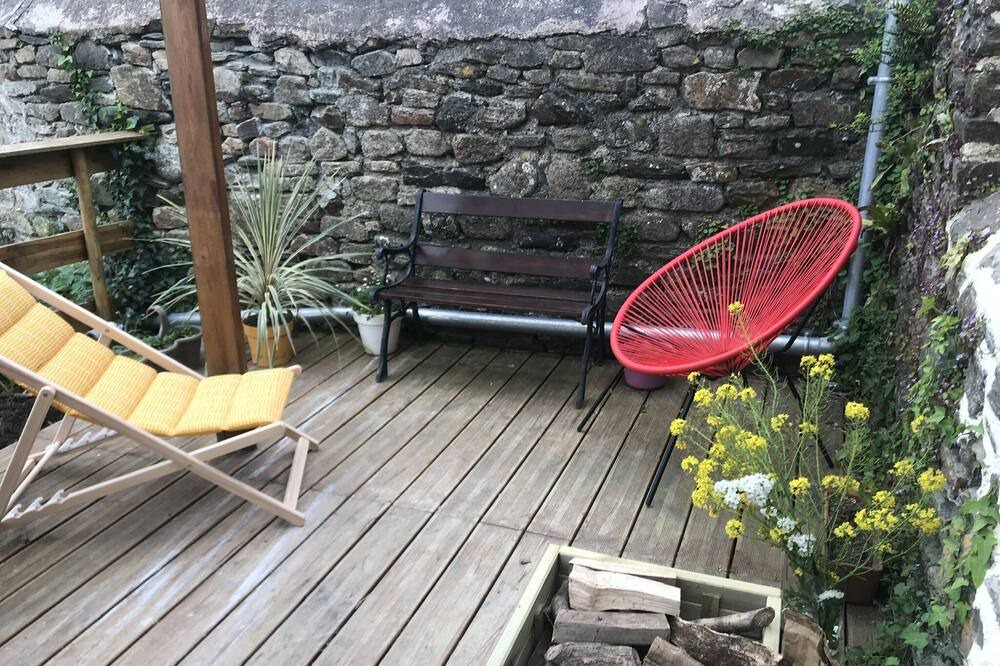 Photo of Patio Balcony in Saint-Michel-en-Greve