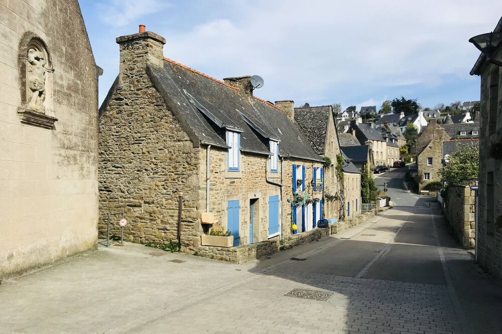 Photo of Outdoor in Saint-Michel-en-Greve