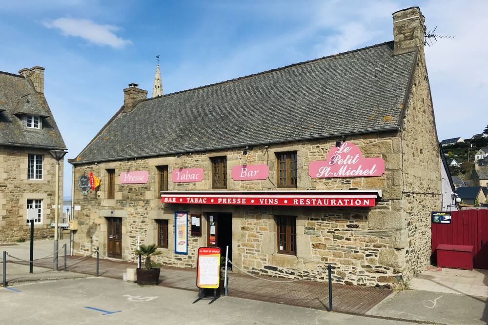 Photo of Outdoor in Saint-Michel-en-Greve