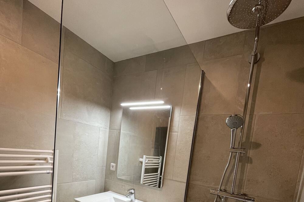 Photo of Bathroom in Savines-le-Lac