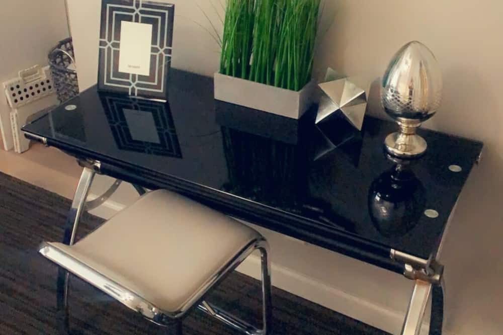 Photo of Livingroom in Oak Park