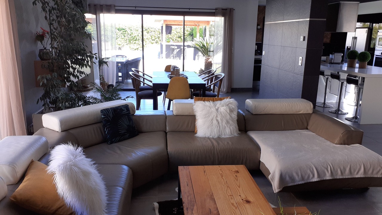 Photo of Livingroom in Montbazin