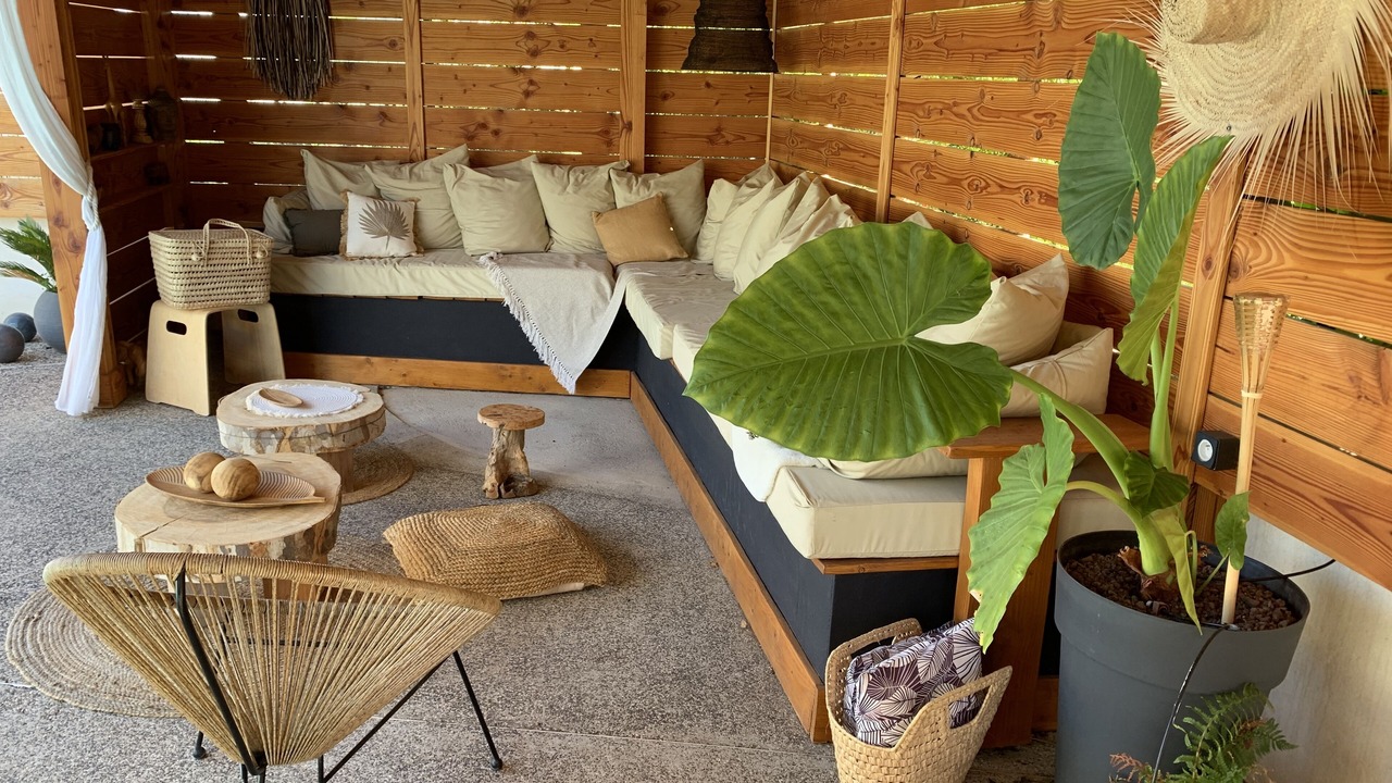 Photo of Livingroom in Montbazin