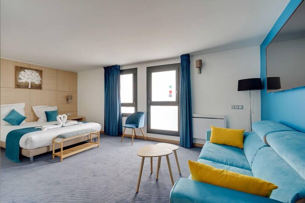 Photo of Bedroom in Coignieres