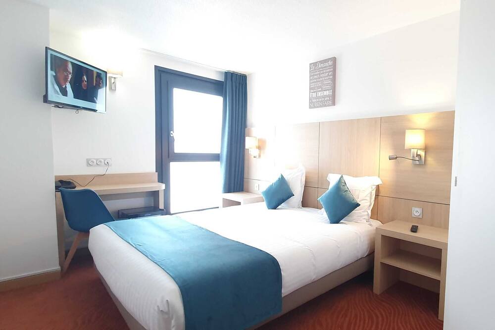 Photo of Bedroom in Coignieres