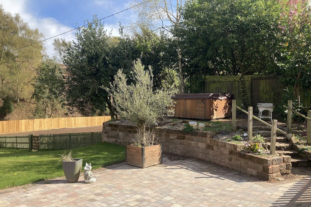 Photo of Outdoor in Stafford