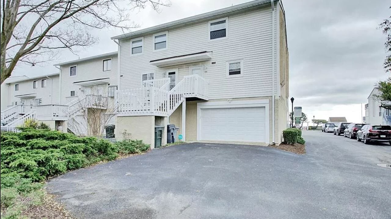 Photo of Outdoor in Hampton