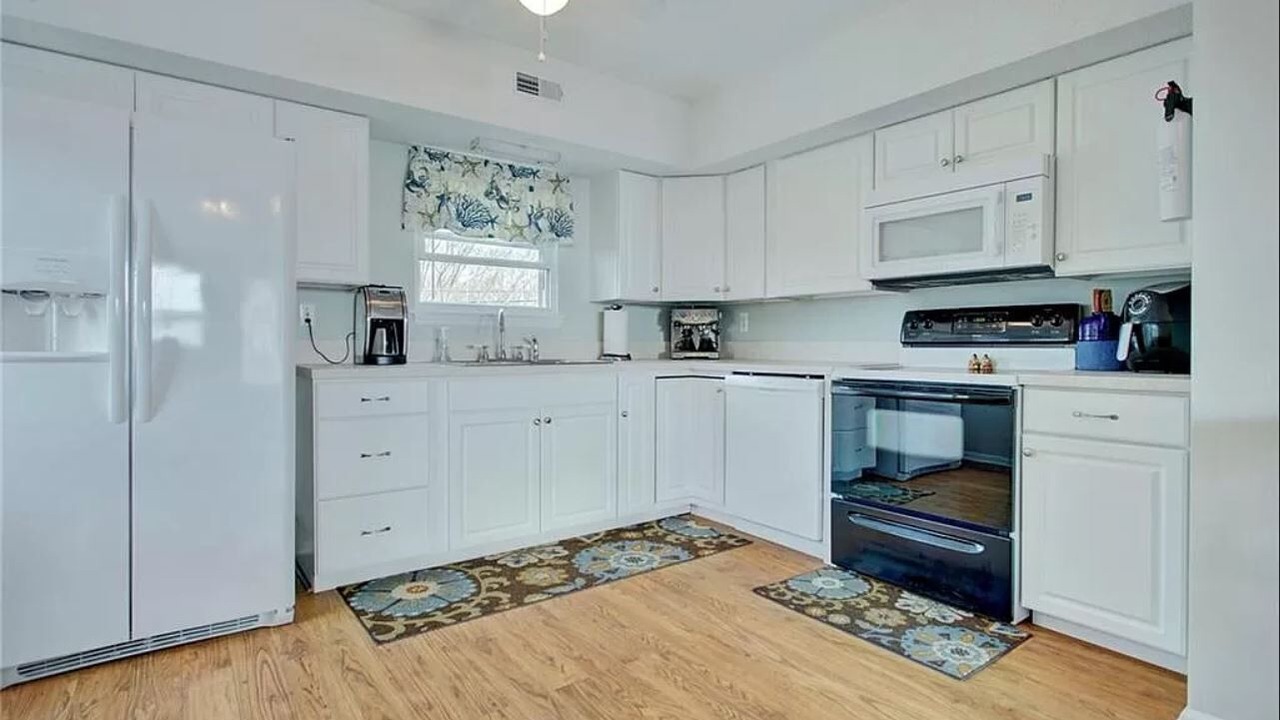 Photo of Kitchen in Hampton