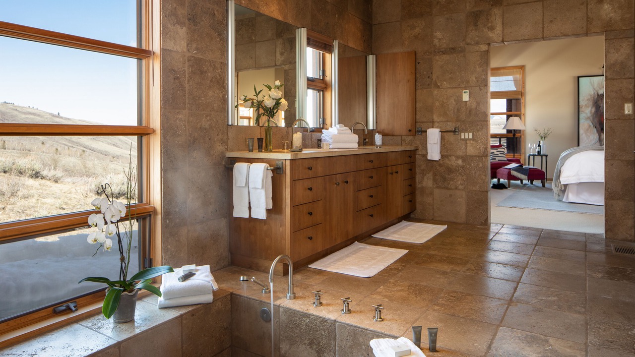 Photo of Bathroom in Game Creek