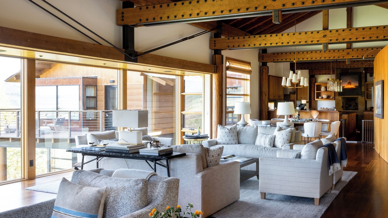 Photo of Livingroom in Game Creek