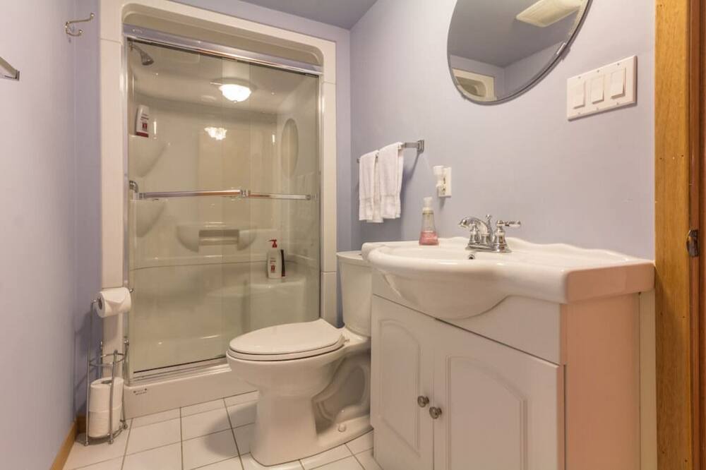 Photo of Bathroom in Grey Highlands