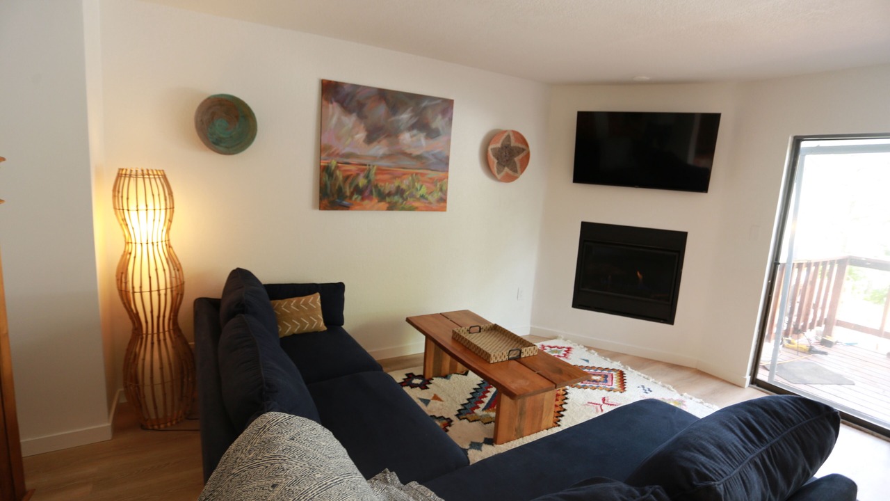 Photo of Livingroom in Purgatory