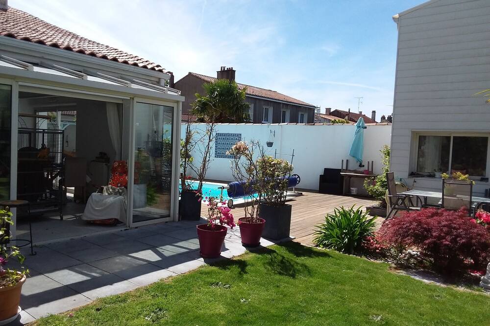 Photo of Outdoor in La Roche-sur-Yon