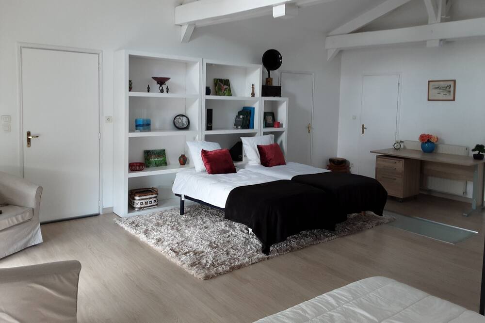 Photo of Bedroom in La Roche-sur-Yon