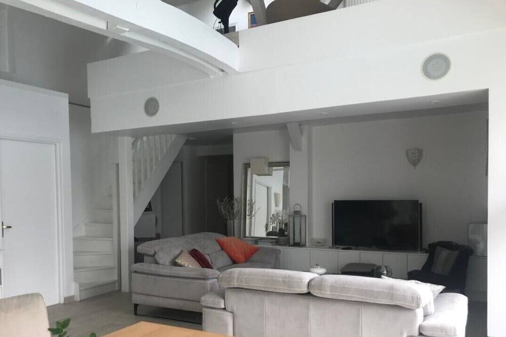 Photo of Livingroom in La Roche-sur-Yon