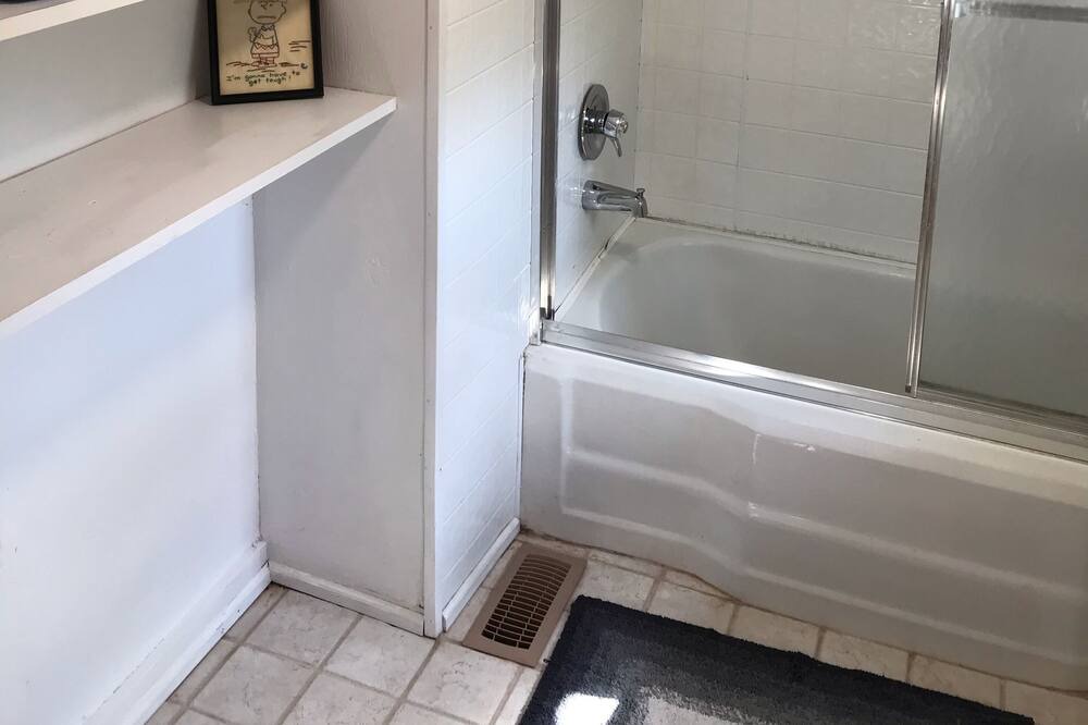 Photo of Bedroom in Penrose