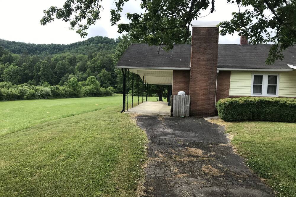 Photo of Outdoor in Penrose