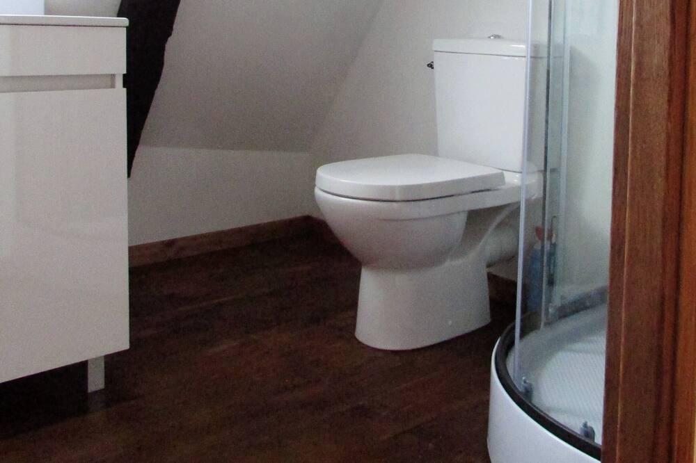 Photo of Bathroom in Enguiales